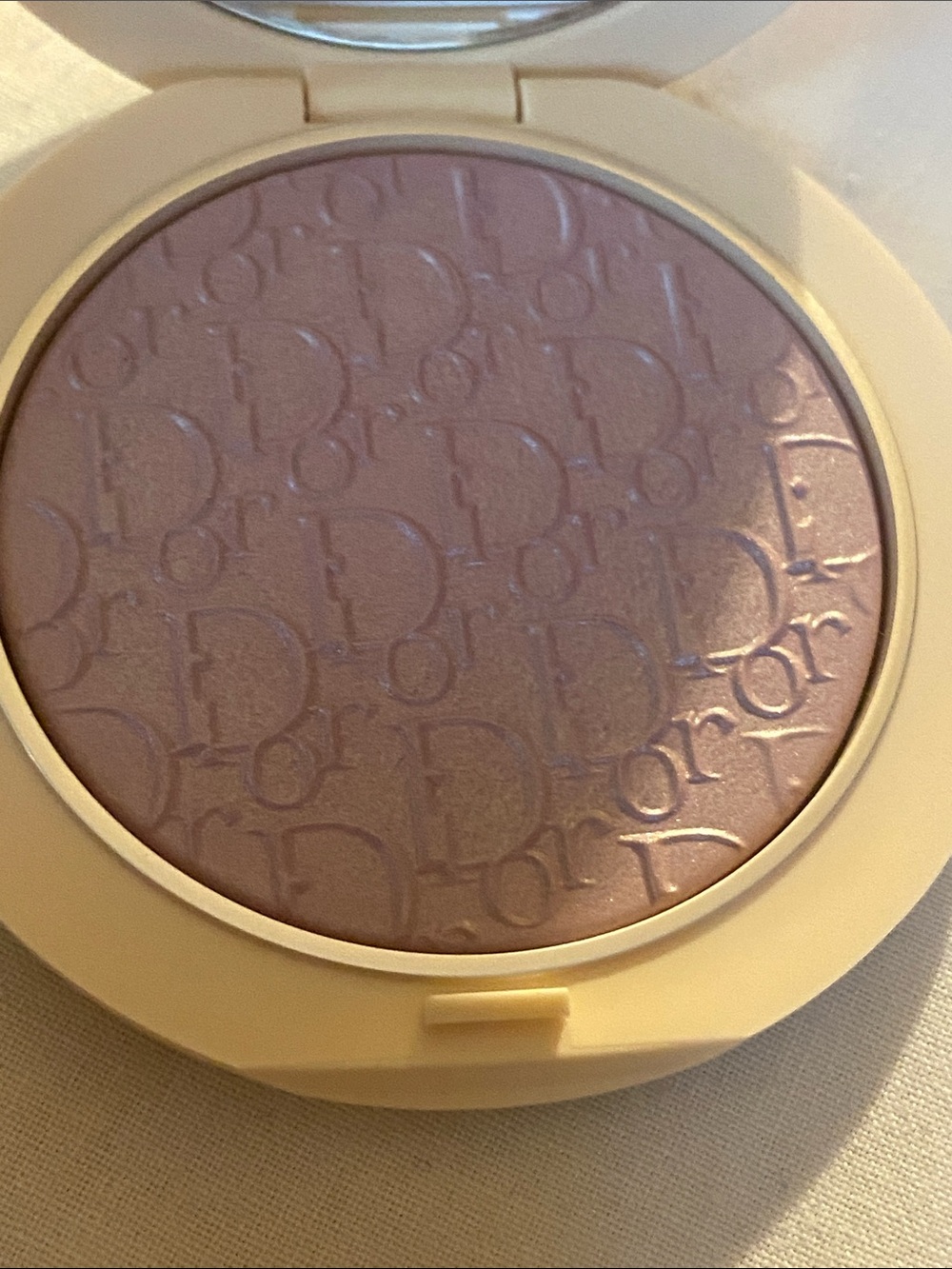 Dior Lilac limited edition Shimmer Highlighter  Compact - Picture 2 of 5